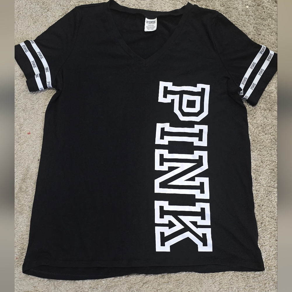 PINK Victoria's Secret Black and White Short Sleeve Tee